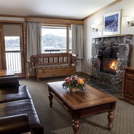 Golden Arrow Lakeside Resort Lake Placid Dış mekan fotoğraf