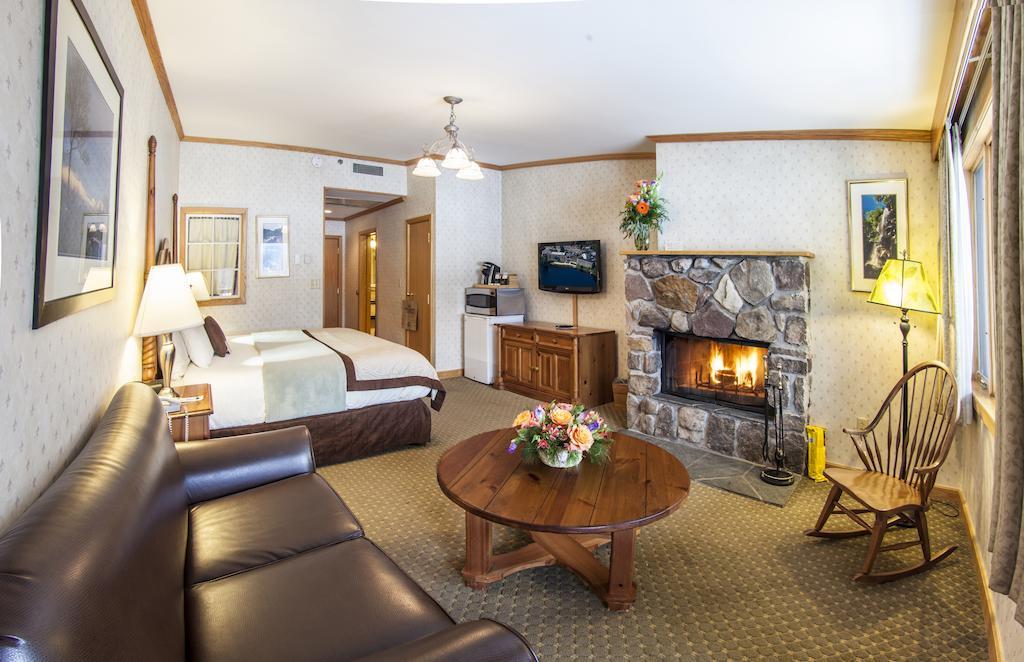 Golden Arrow Lakeside Resort Lake Placid Dış mekan fotoğraf