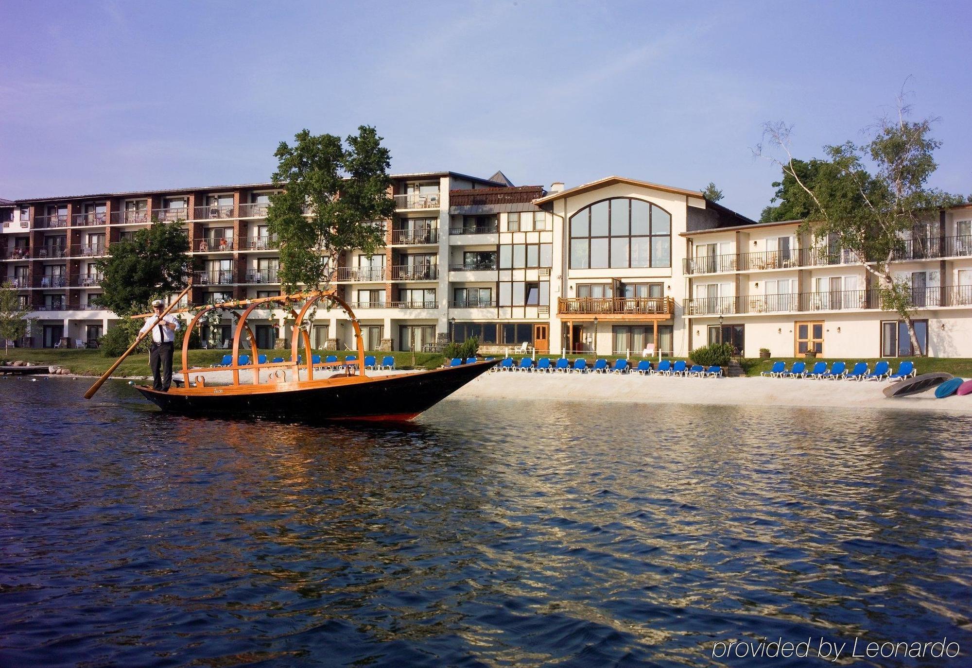 Golden Arrow Lakeside Resort Lake Placid Dış mekan fotoğraf