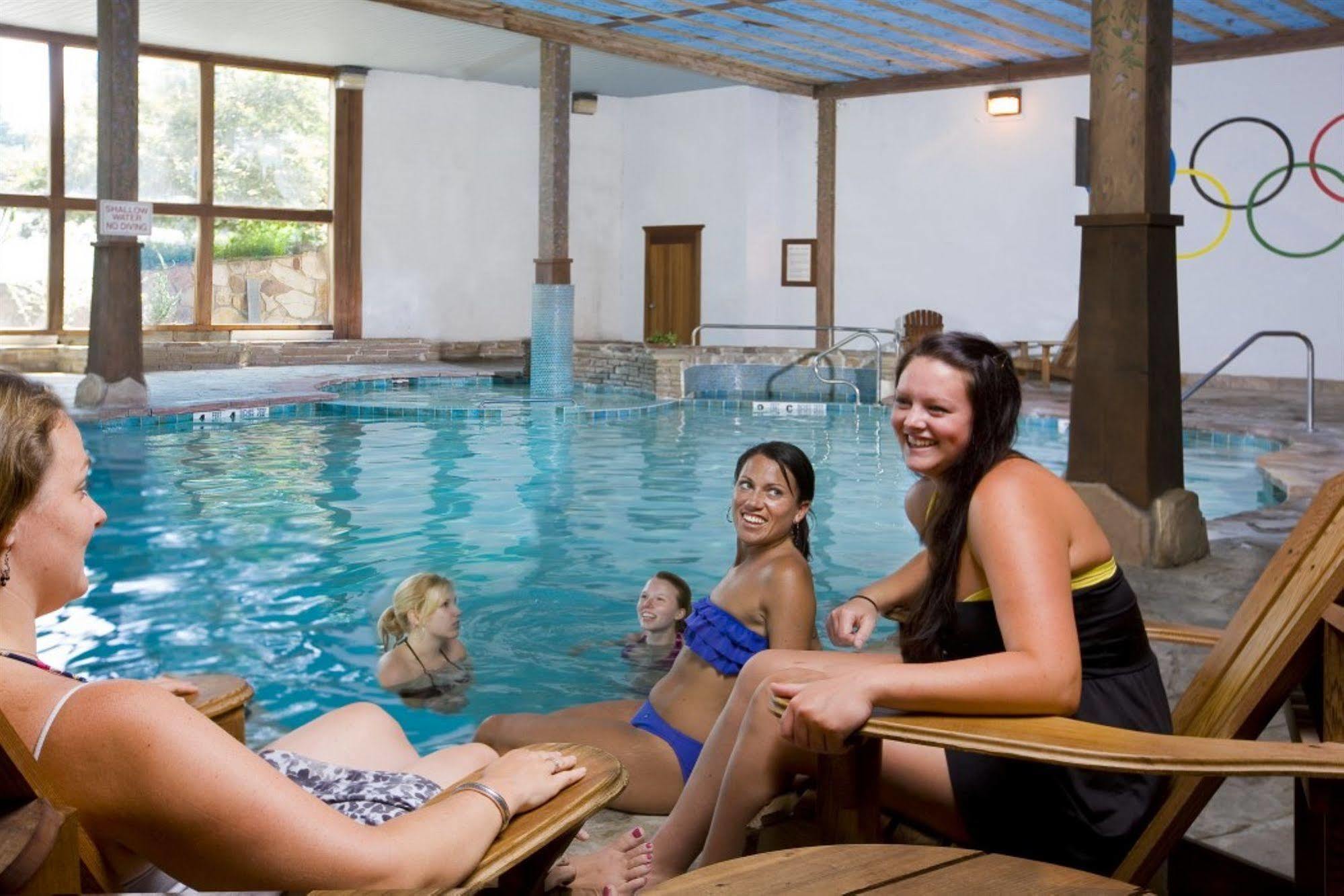 Golden Arrow Lakeside Resort Lake Placid Dış mekan fotoğraf